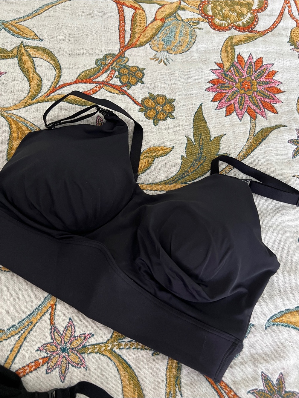 Lot of 4 size large nursing bras - Bodily, Harper Wilde, Auden - Picture 5 of 7